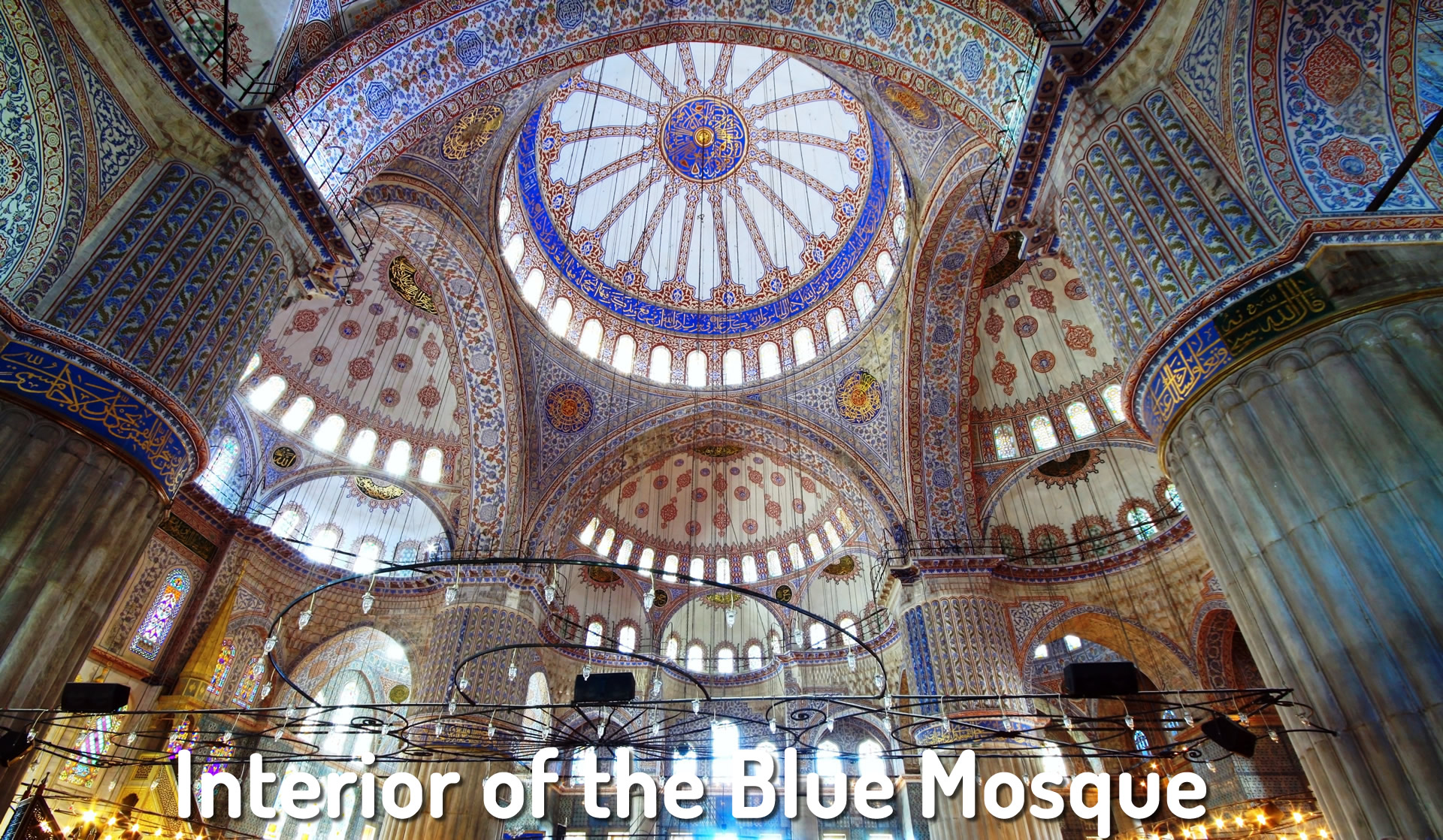 Intérieur de la Mosquée Bleue
